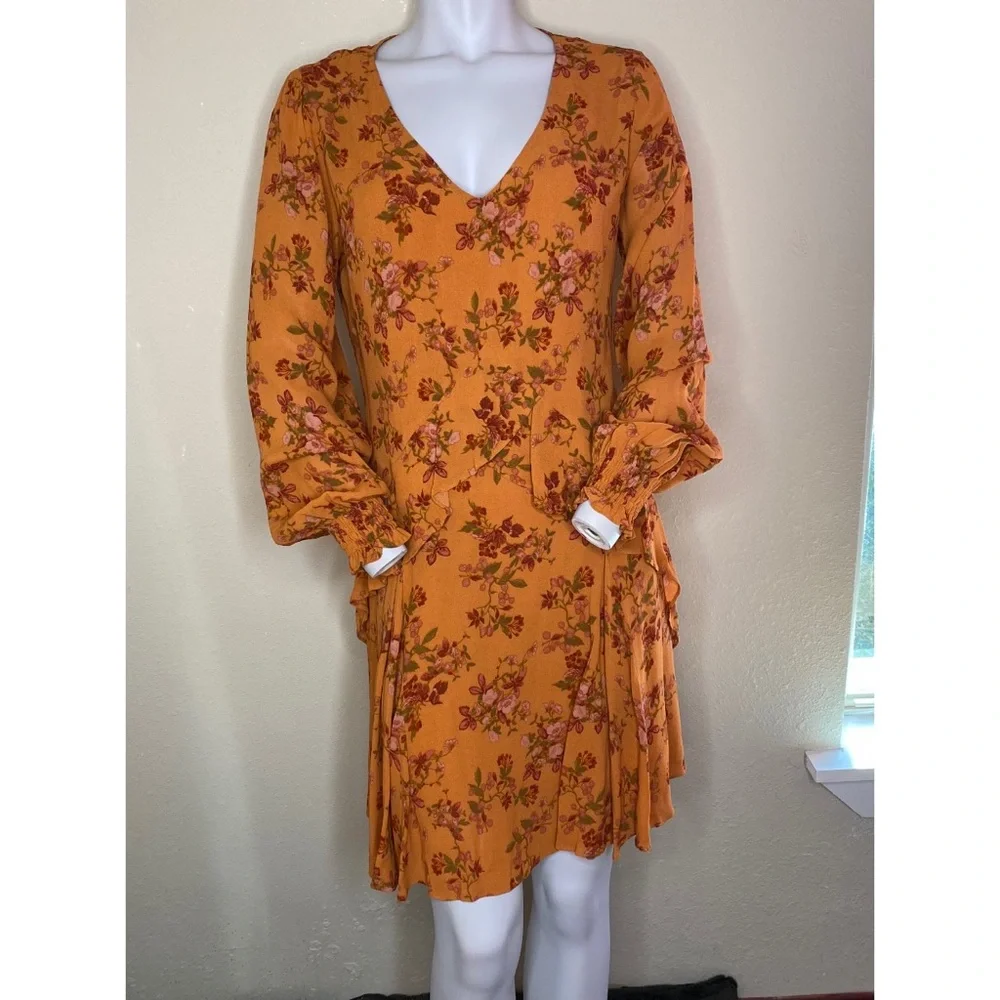 Small A Loves A Sienna Floral Dress - Picture 2 of 9